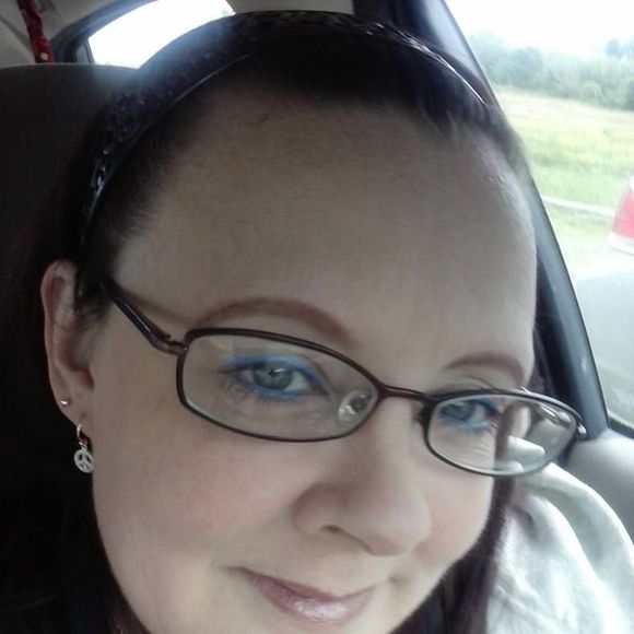 Meet your Posher, Karen - Picture 1 of 1